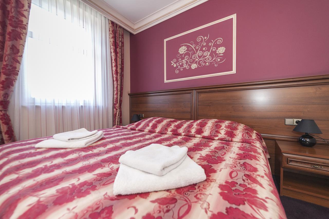 Hotel Przy Mlynie リブニク エクステリア 写真